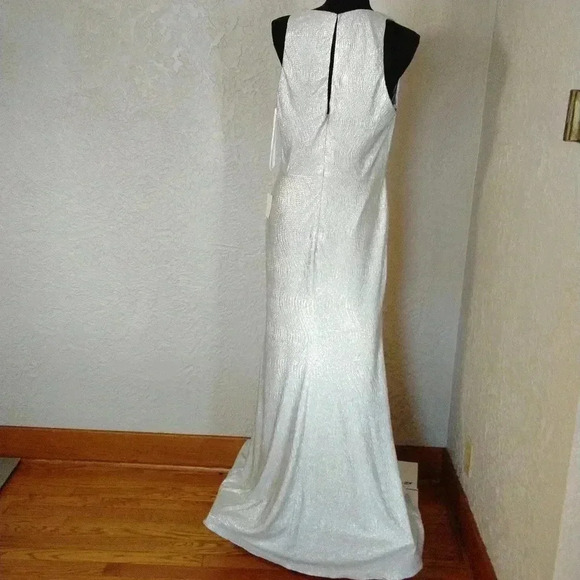 Dessy collection Soho Metallic Column Gown nwot size 12 Regular - Picture 10 of 17